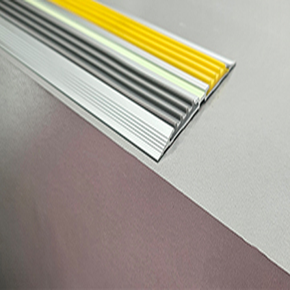 ترمز پله آلومینیومی تخت 