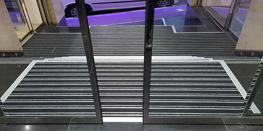 پادری آلومینیومی  یک سانتی لاستیک و موکت ـ کد: 450 