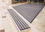 پادری توکار